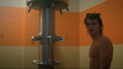 Stranger things 2x04